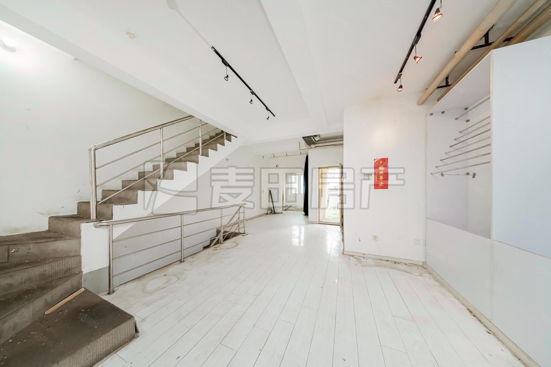 雪梨澳鄉(xiāng)(別墅)4室2廳4衛(wèi)214.85㎡南北1526萬(wàn)