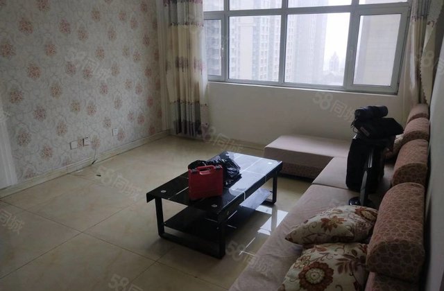 星美城市广场急售，精装修，交通便利物业好