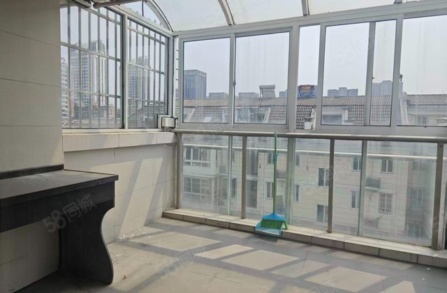 新天地(西区)2室2厅76.99㎡128万二手房图片