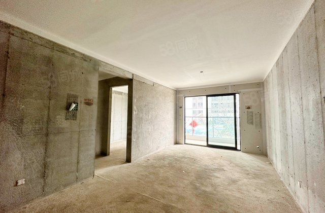 红星天铂3室2厅106.26㎡76.8万二手房图片