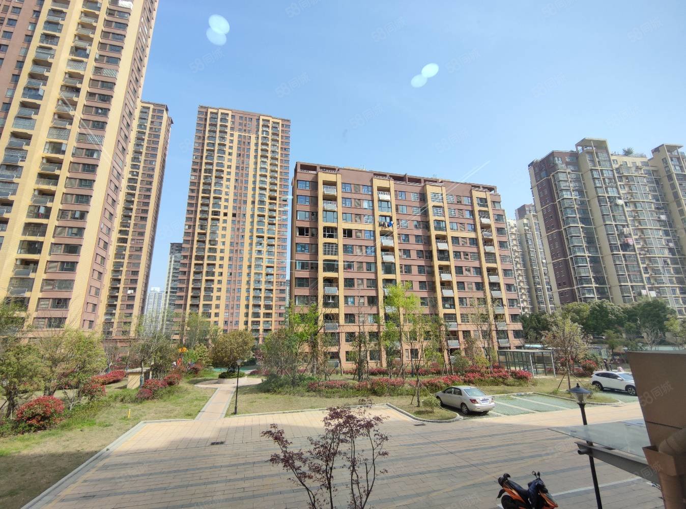 光明南苑3室2厅1卫118㎡南北112.8万