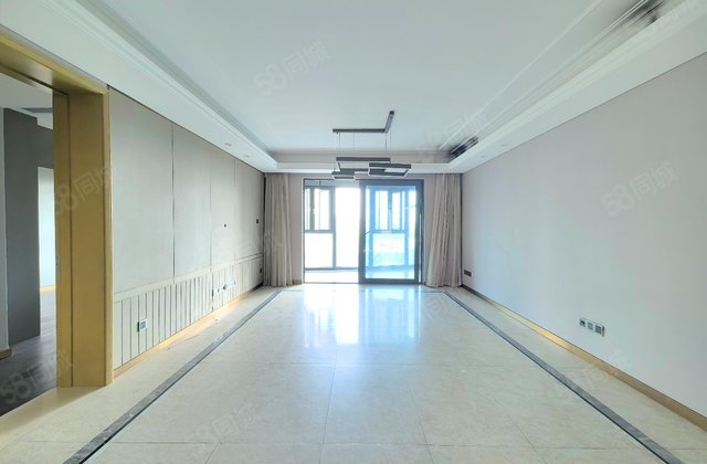 招商大魔方玺悦3室2厅136.15㎡504万二手房图片