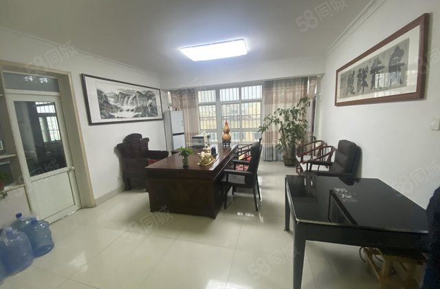 急售五院附近，文轩河东，浩悦澜壹号 ，三居室送装修双卫格局