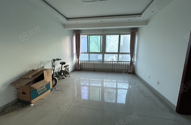 兴华路西路 楼龄新 刚需小三居 商品住宅 南北通透 带电梯