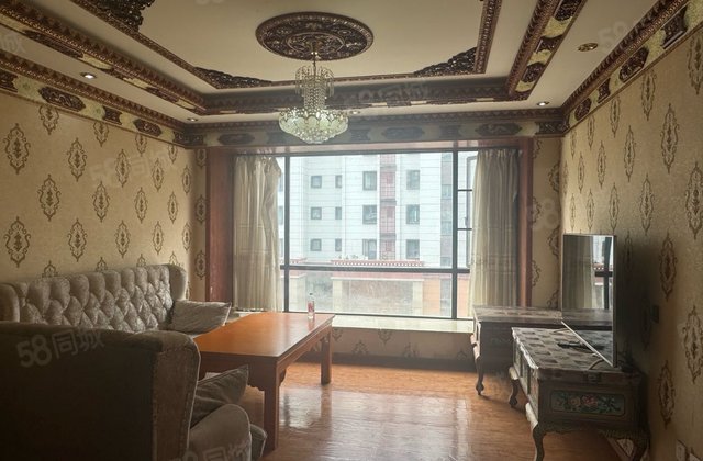 雅砻园丁苑3室1厅120㎡75万二手房图片