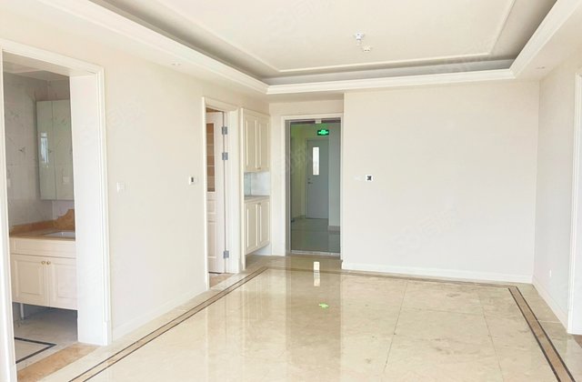 海尔地产东方文华3室2厅135㎡107万二手房图片