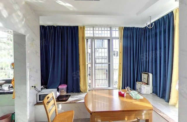 高岩新村3室1厅72.78㎡90万二手房图片