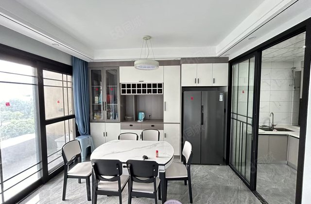 中梁壹号院4室2厅142㎡102.8万二手房图片