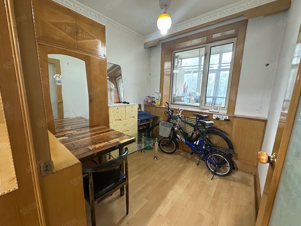 热电小区(东安区)3室1厅1卫81㎡南北15.5万