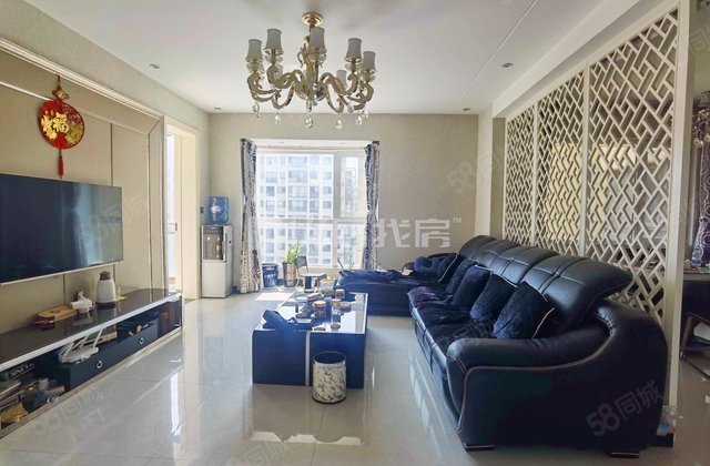 中国铁建国际城H2组团3室2厅123㎡102万二手房图片