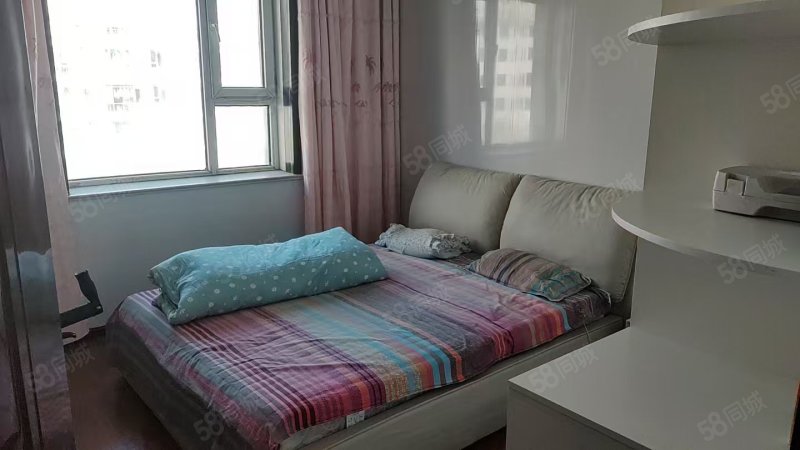 金帝小区3室2厅1卫102㎡南北29万