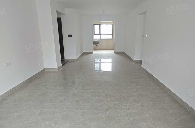 徒骇河附近新房未住四室两厅两卫有车位有储免大税