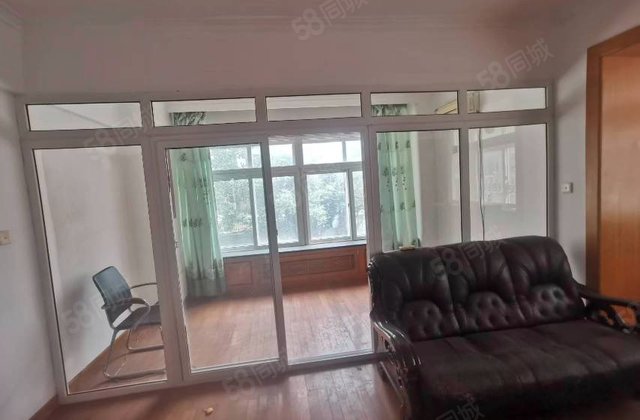 倚山里小区2室1厅102.86㎡69万二手房图片