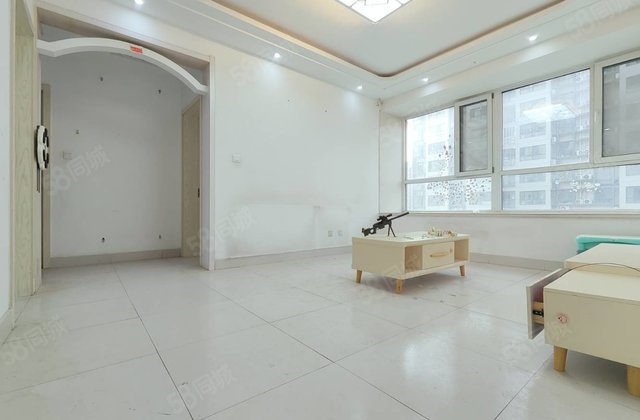 房东急售！ 赠车储 中间楼层 金柱大学城 海德公园 锦绣学府