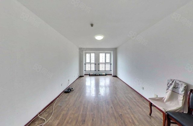 金泰丽湾悦栖山3室2厅134.72㎡409万二手房图片