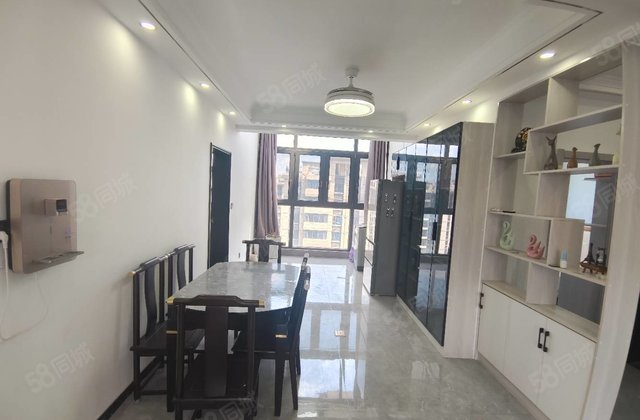 煊灿凤凰湾3室2厅142㎡100万二手房图片