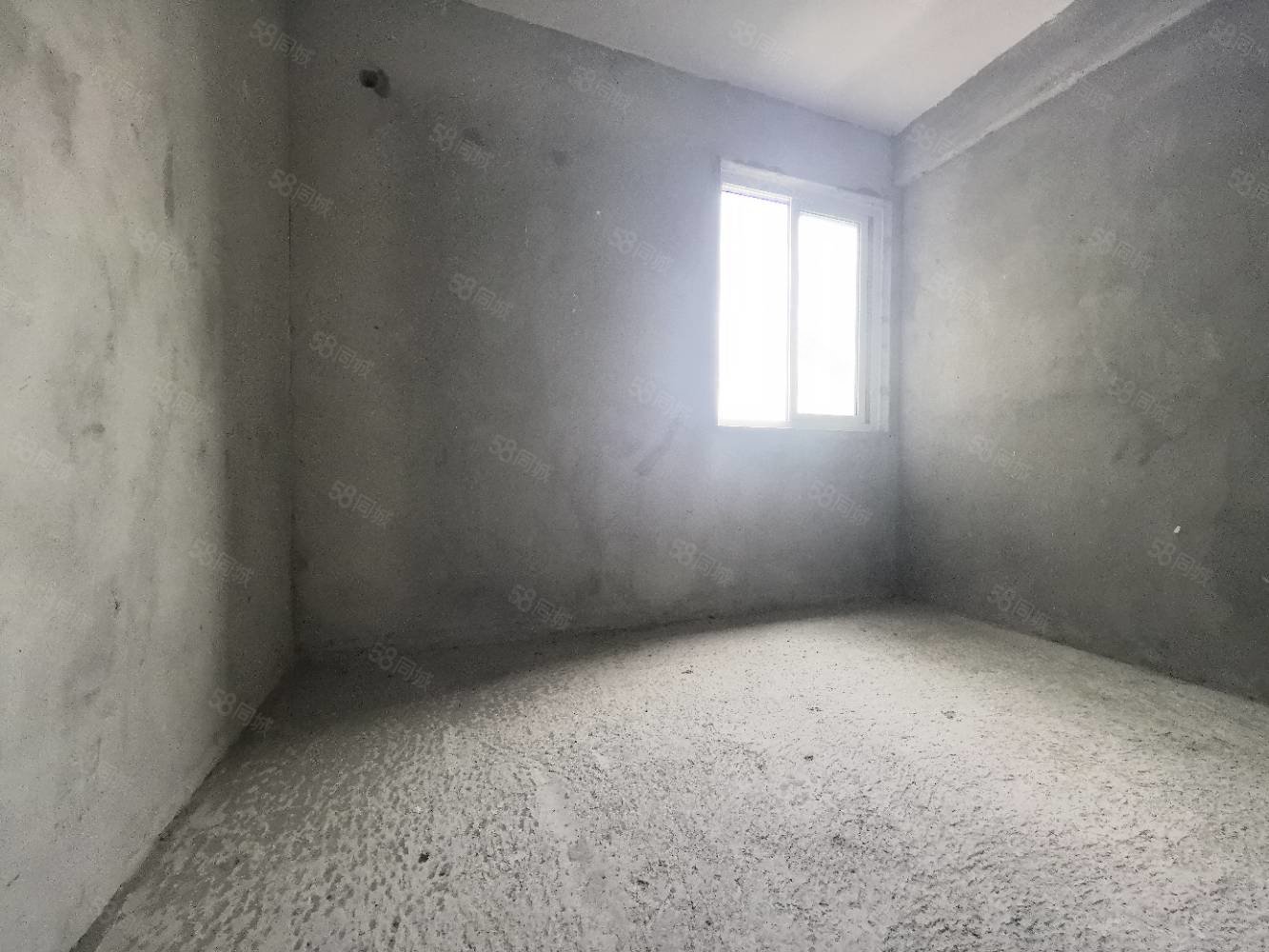 香山苑小区(张湾)3室2厅1卫105㎡南北69万