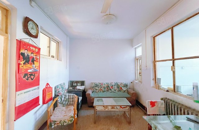 文轩  八中  外国语  一中  龙山北区 一楼带院