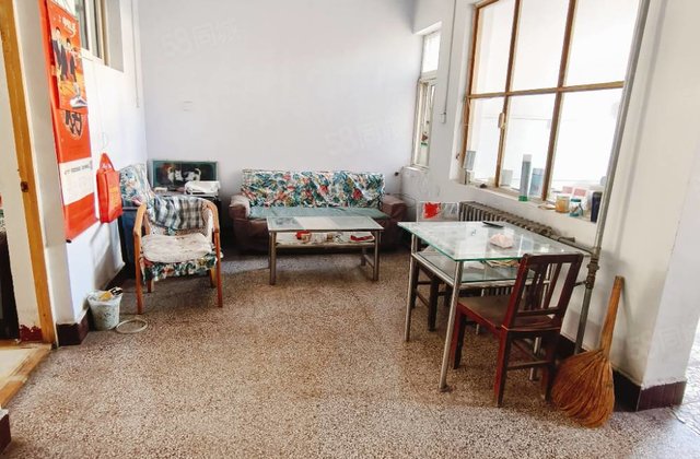 文轩东临一楼带院，龙山北区，检察院小区，教育局