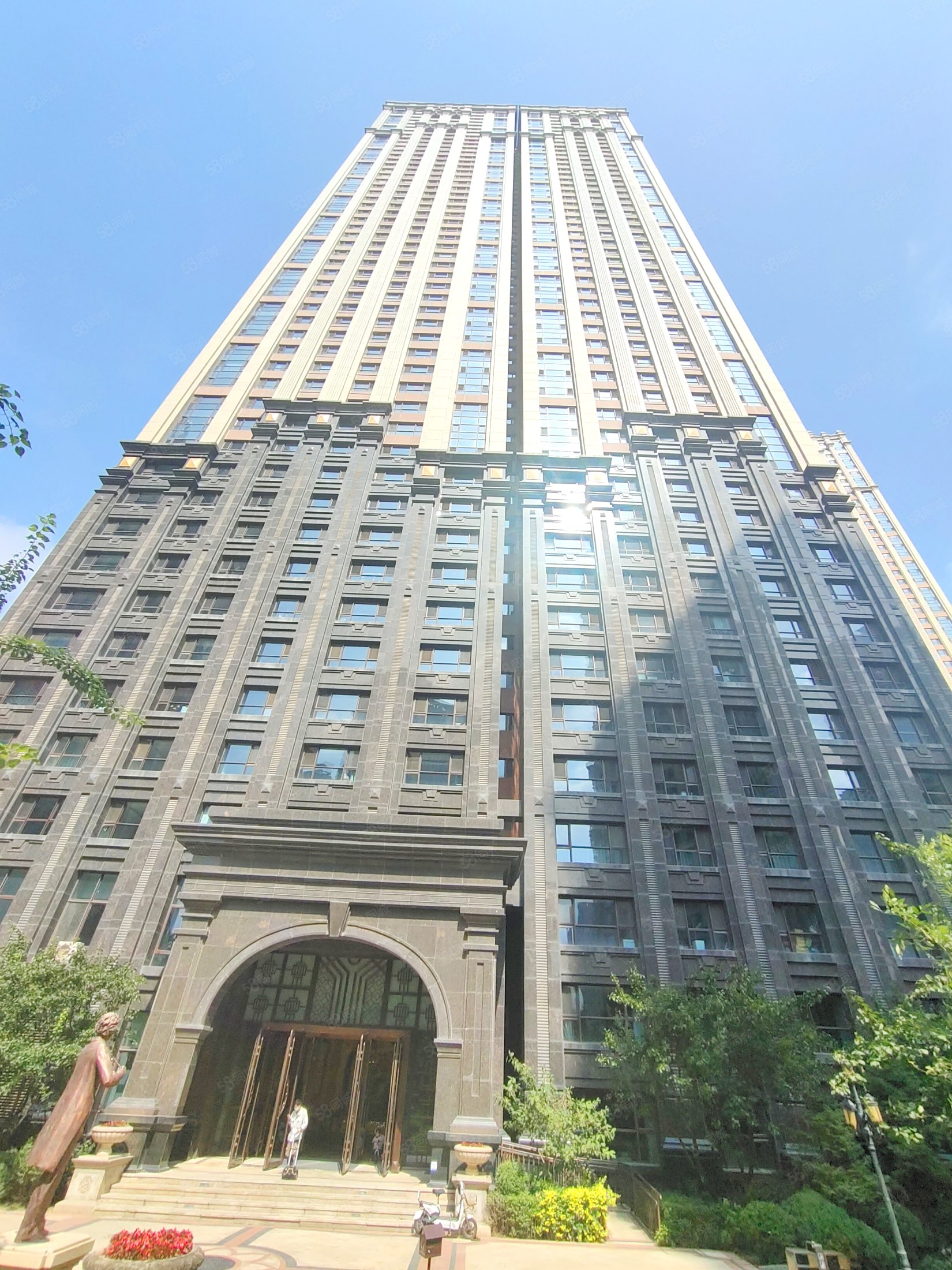 专卖万达公馆随到随看共计69套在售