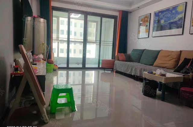 凤凰郡4室2厅145㎡99万二手房图片