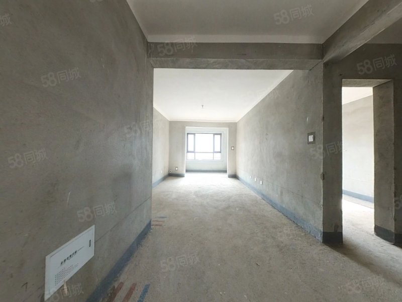 恒达阳光城(长葛)3室2厅2卫143㎡南北99万