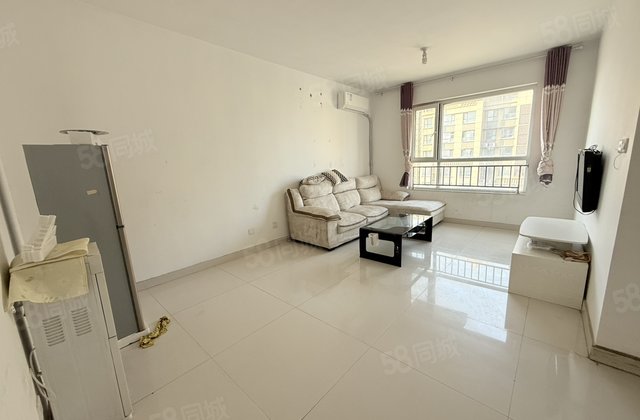 七中！水晶丽城！金柱康城！电梯好楼层！证过两年！价格可谈