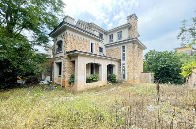 龙湾国际社区(别墅)5室3厅469.18㎡998万二手房图片