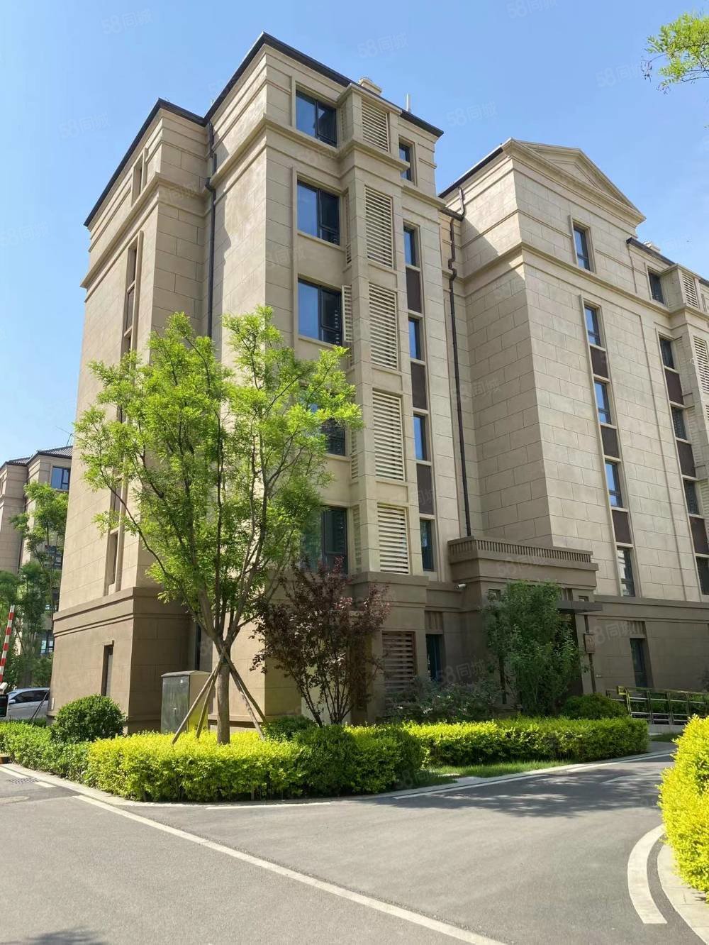 中间好楼层,采光无遮挡,看房方便,鸿坤原乡小镇-天津58同城