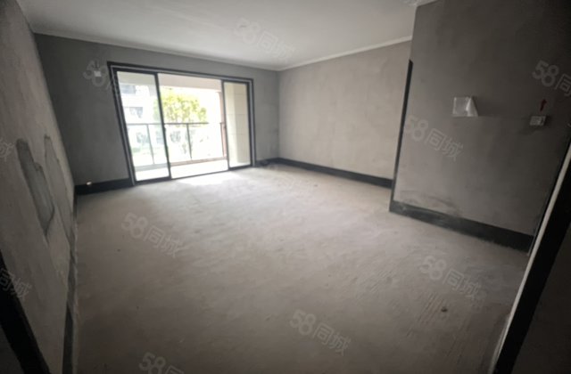 兴进漓江壹号龙瑞阁4室2厅139㎡126万二手房图片