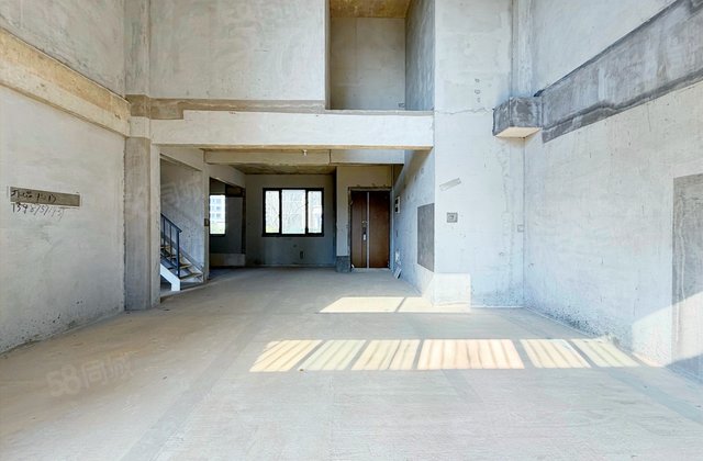 长房越秀星悦荟3室2厅141㎡175万二手房图片