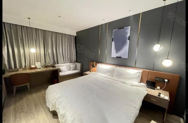 周边医疗配套成熟 购物方便 中间楼层 购物等多种需求房东直卖