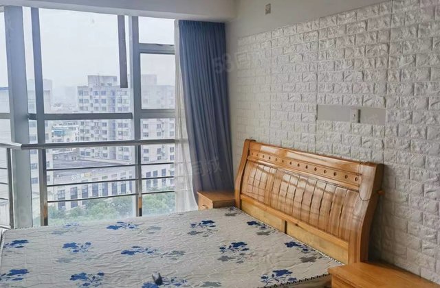 9分经纪人106万20785元/㎡金城嘉园1室1