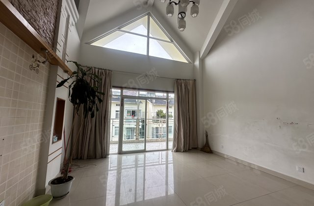 九龙新天地御景园6室2厅160㎡59.8万二手房图片