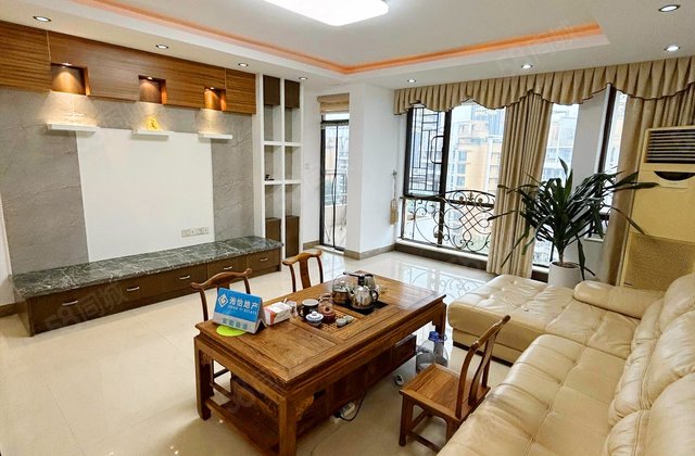 新世纪添一居3室2厅161.15㎡218万二手房图片