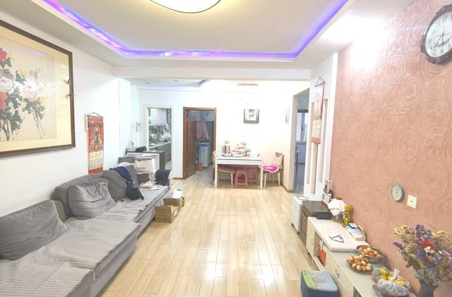 华瀚四季花园3室2厅113.09㎡89万二手房图片