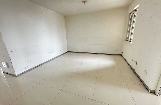 星光水晶丽城(西区) 双卫格局 配套齐全 交通便捷