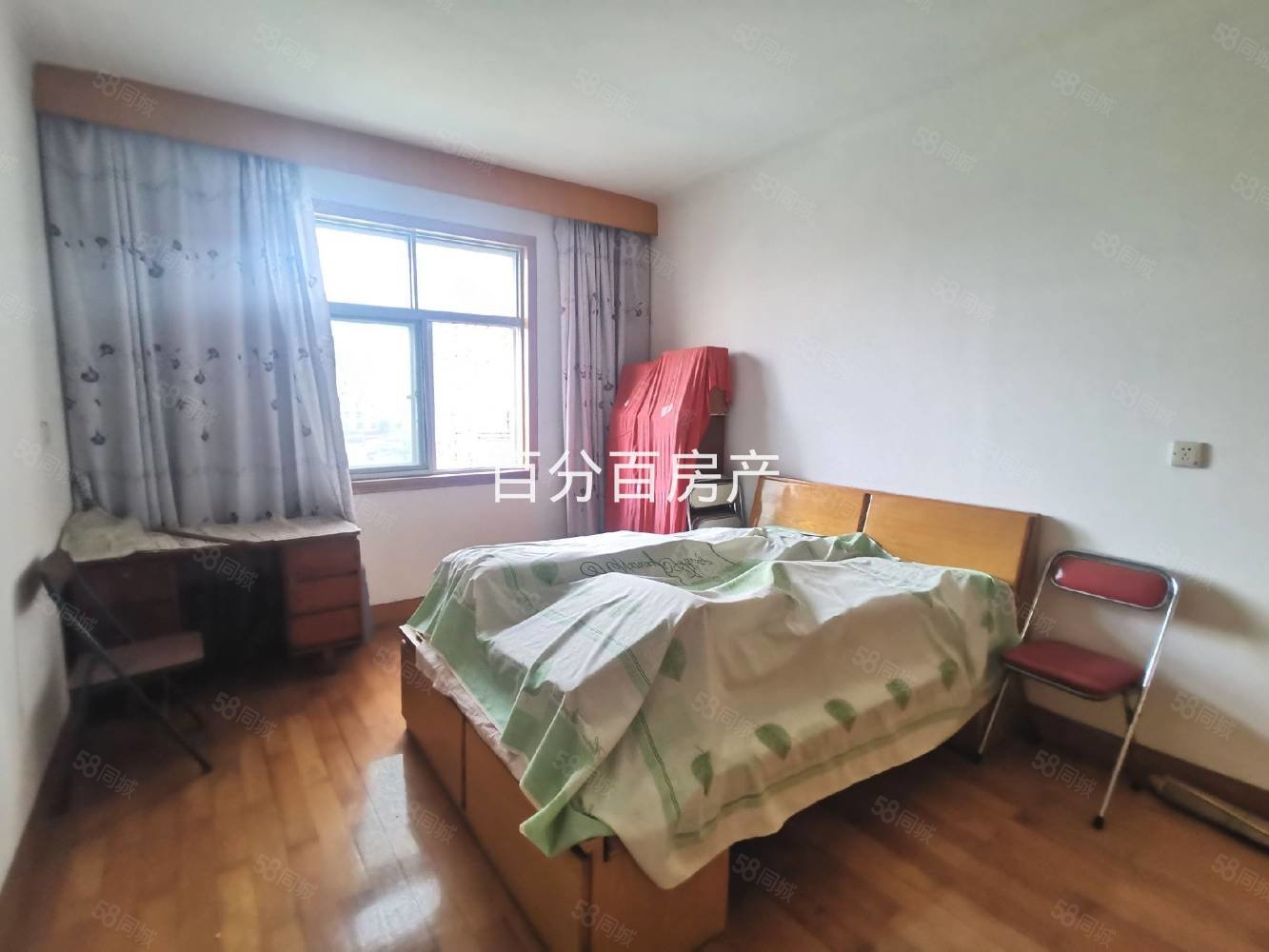 金凤苑3室2厅1卫97㎡南北38万