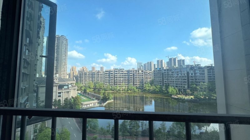 泰丰国际城4室2厅2卫房东直售急售
