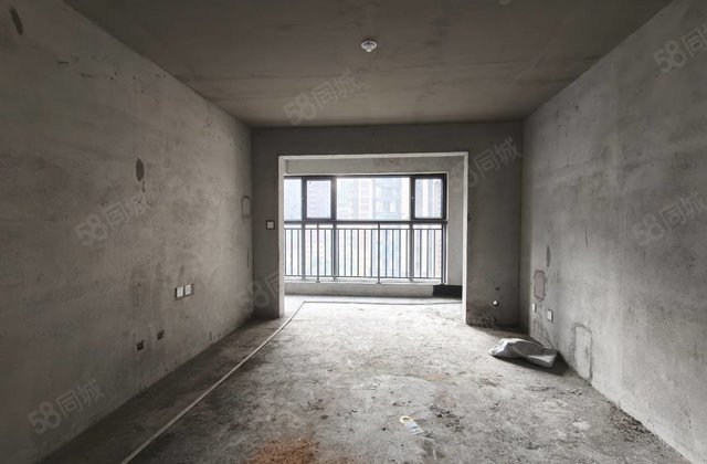 尚城御景湾3室2厅136㎡106万二手房图片