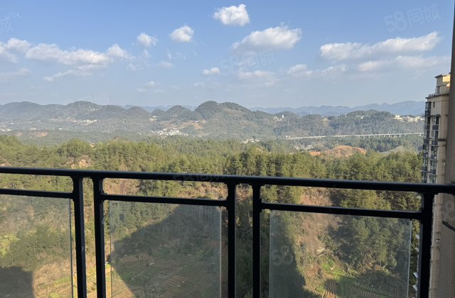 盛和景园4室2厅140㎡65万二手房图片