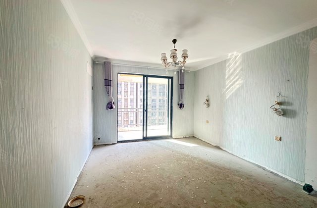 梧桐水岸花园B区4室2厅124.78㎡138万二手房图片