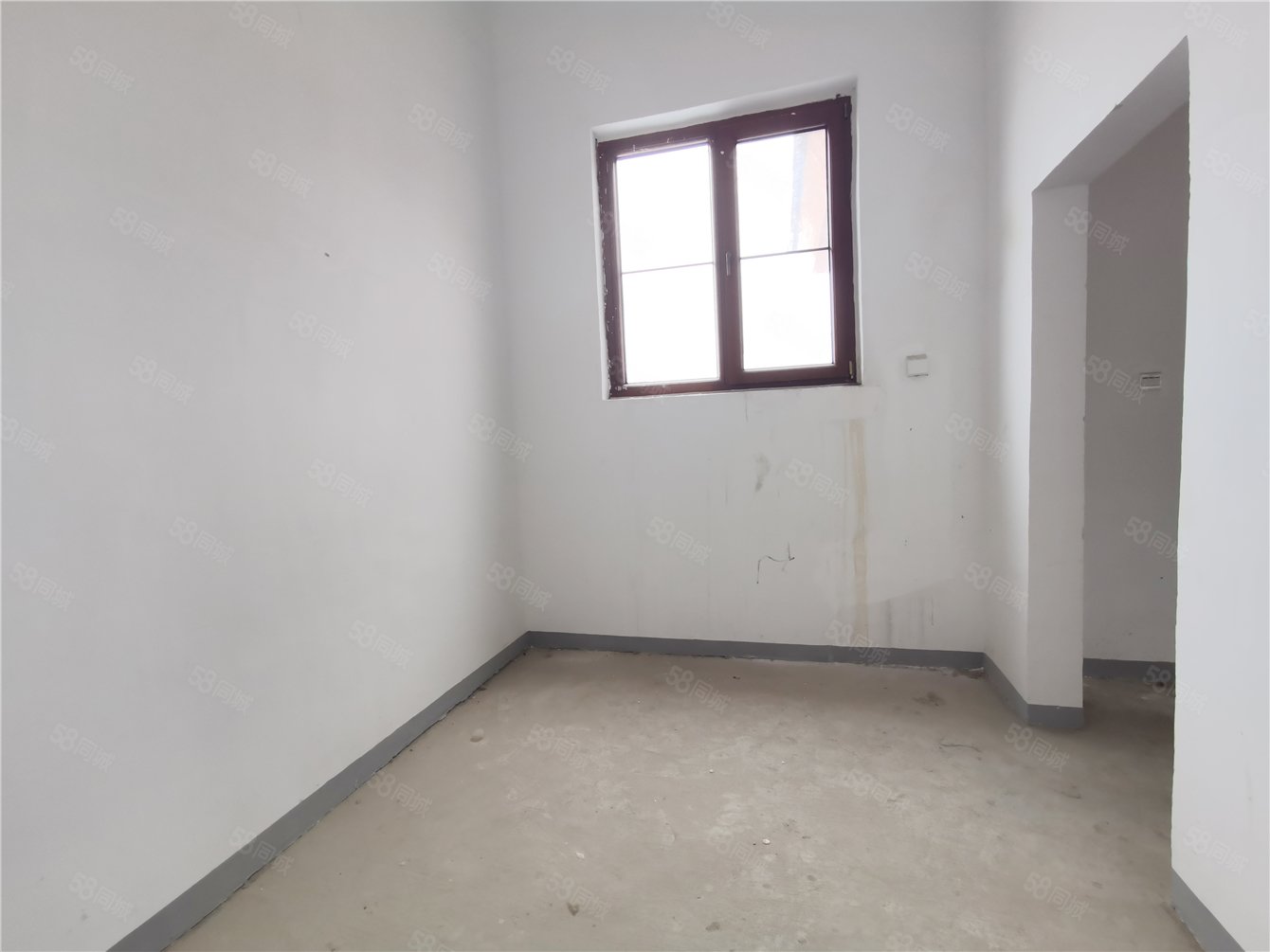 天恒半山世家7室3廳4衛(wèi)414.72㎡南北1550萬