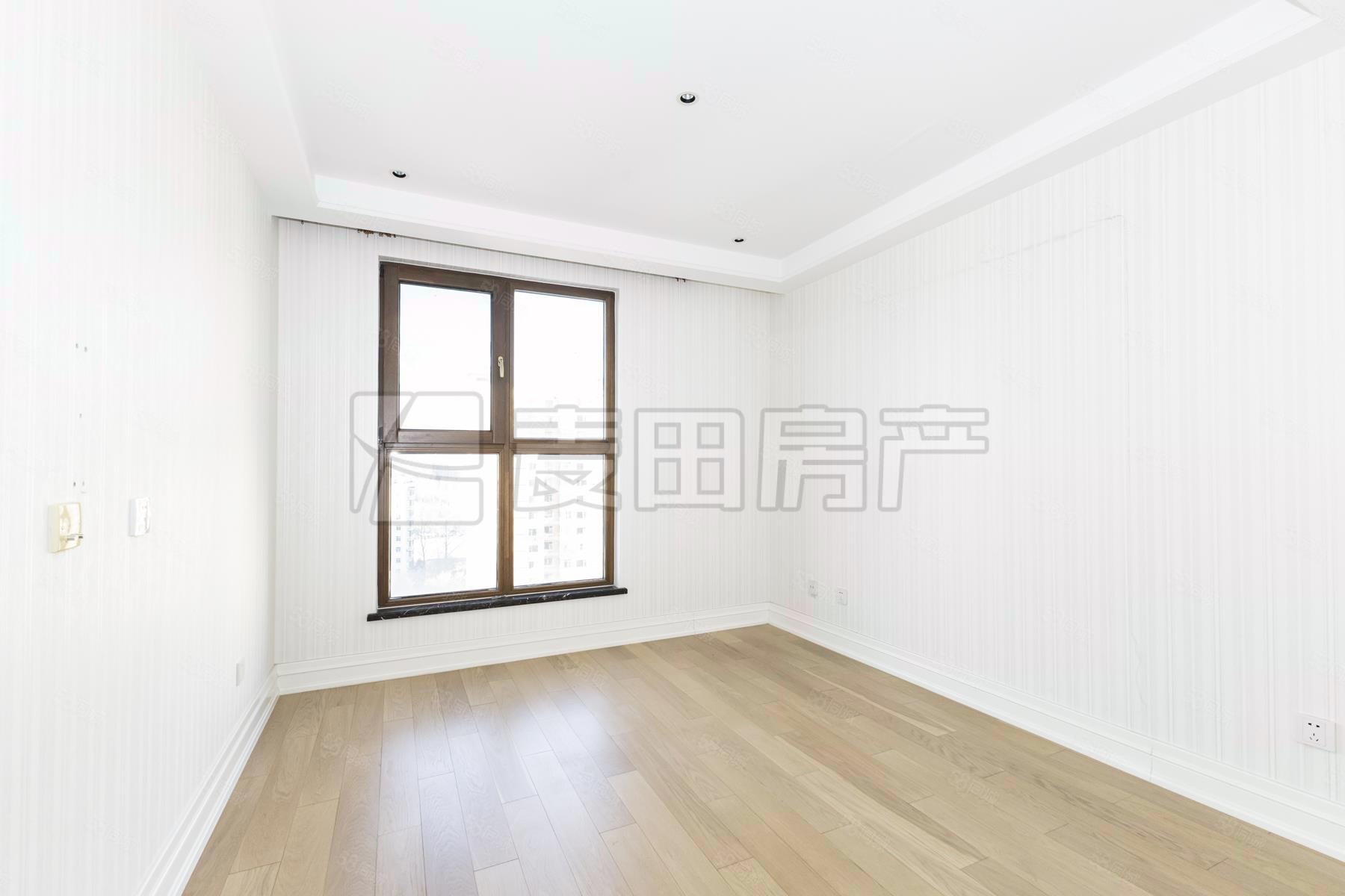 阿那亞城市公館3室2廳2衛(wèi)133.67㎡西北1380萬