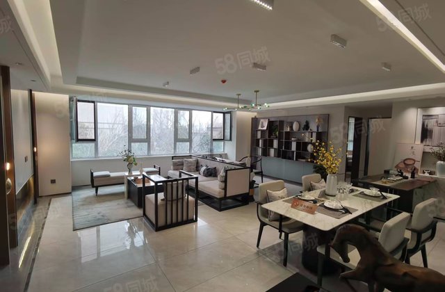 东盛甲第天玺3室2厅133㎡84万二手房图片