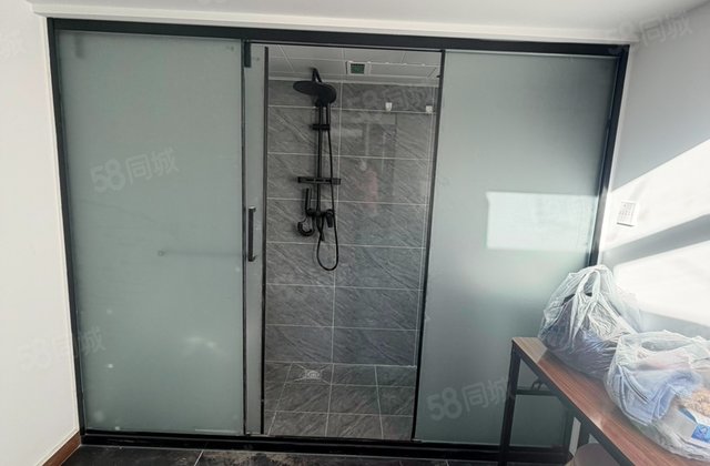 西太平巷平房小区1室0厅10.1㎡135万二手房图片