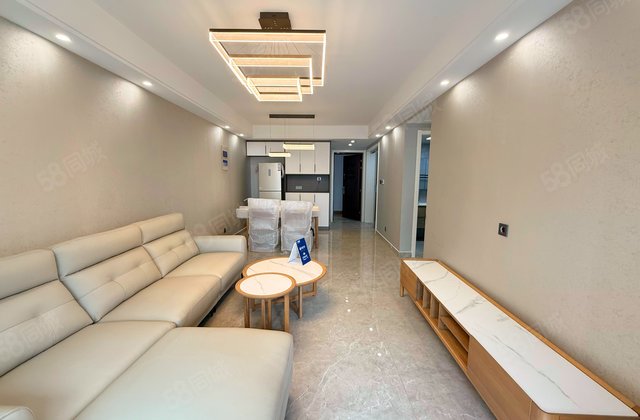 华丽家族太湖汇景(四期)3室2厅95㎡100万二手房图片