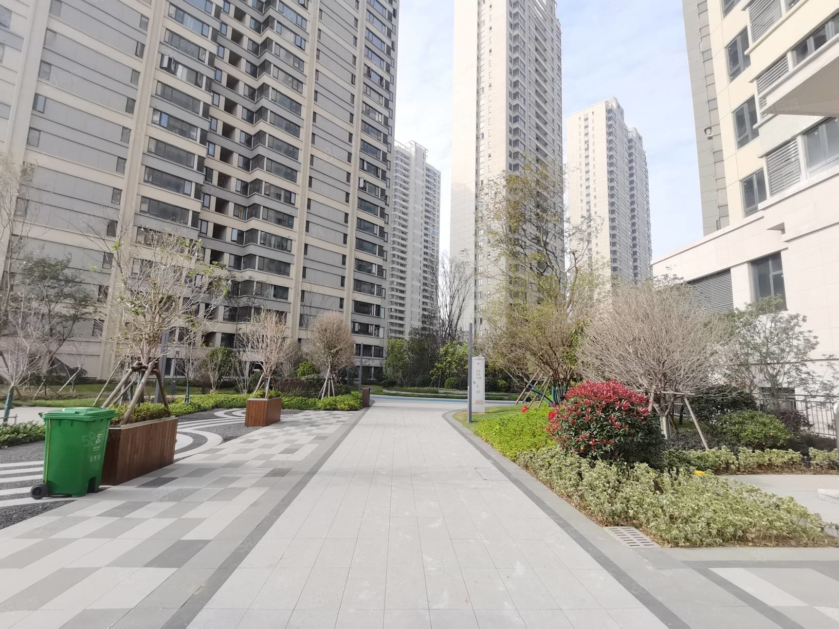 湘潭二手房>九华经济开发区二手房>吉利路二手房>五矿万境水岸(公寓