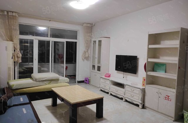 合创公园一号1期4室2厅136.4㎡44万二手房图片