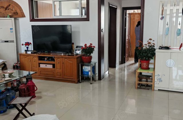 医疗配套成熟 产权清晰 楼层好 南北通透 交通便利